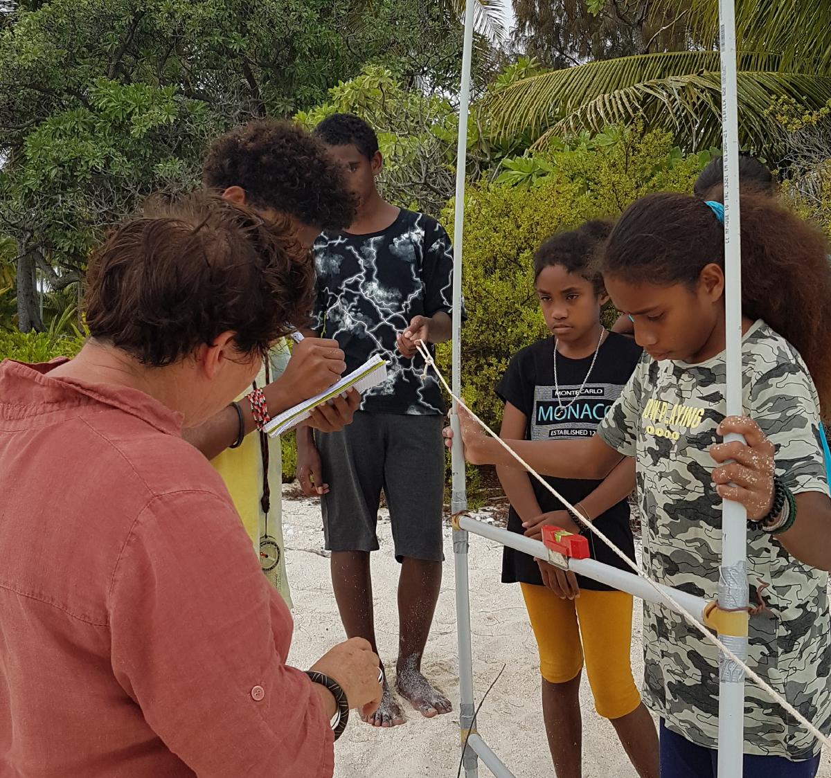 Suivi de pente de plage avec le collège Shea Tiaou